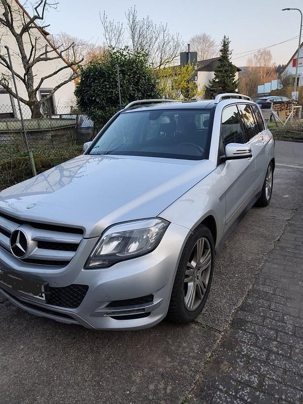 Gebraucht Mercedes GLK220 170 PS (125 kW) 2013 Silber SUV