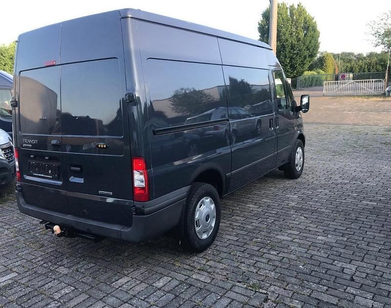 Gebraucht Ford Transit 125 PS (91 kW) 2013 Schwarz Van / Kleinbus
