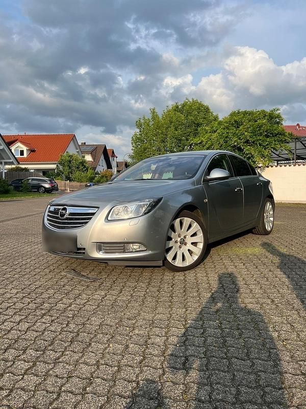 Gebraucht Opel Insignia 193 PS (141 kW) 2013 Silber Limousine