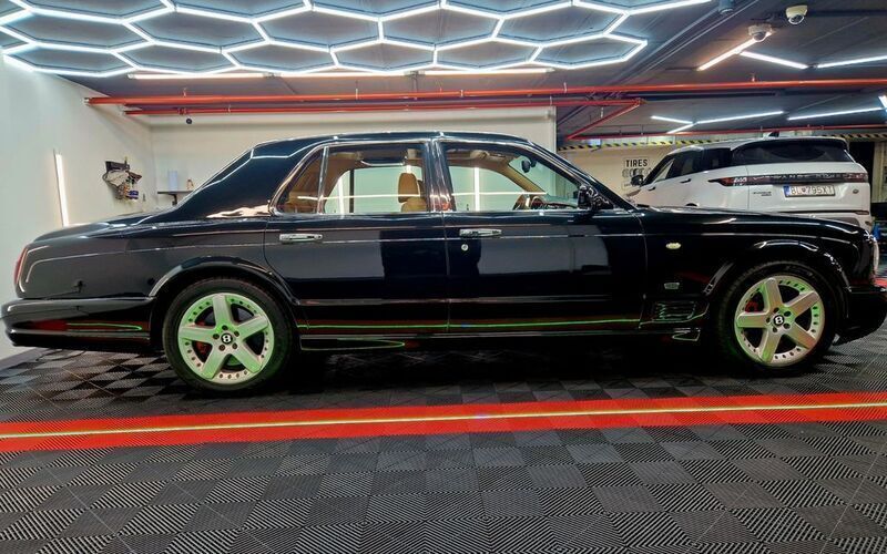 Gebraucht Bentley Arnage 405 PS (297 kW) 2001 Grün Limousine