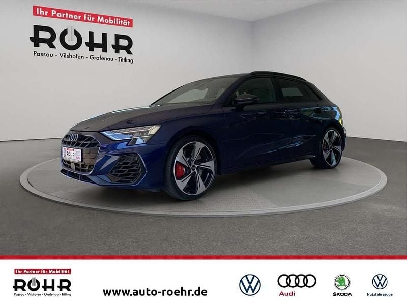 Navarrablau metallic Gebraucht 2025 Audi S3 Sport Limousine | 47.399 € (Superpreis) - Bild 1/4