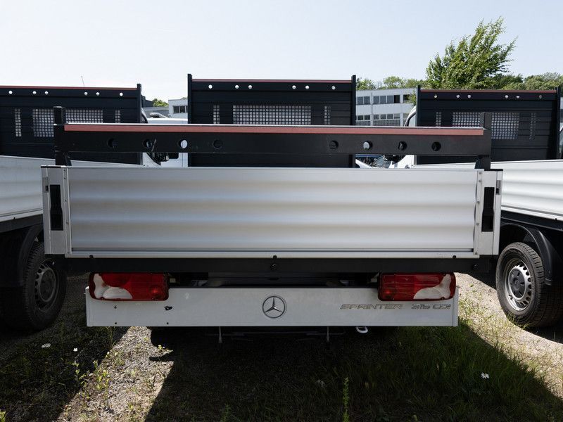 Gebraucht Mercedes Sprinter 150 PS (110 kW) 2023 Weiß Van