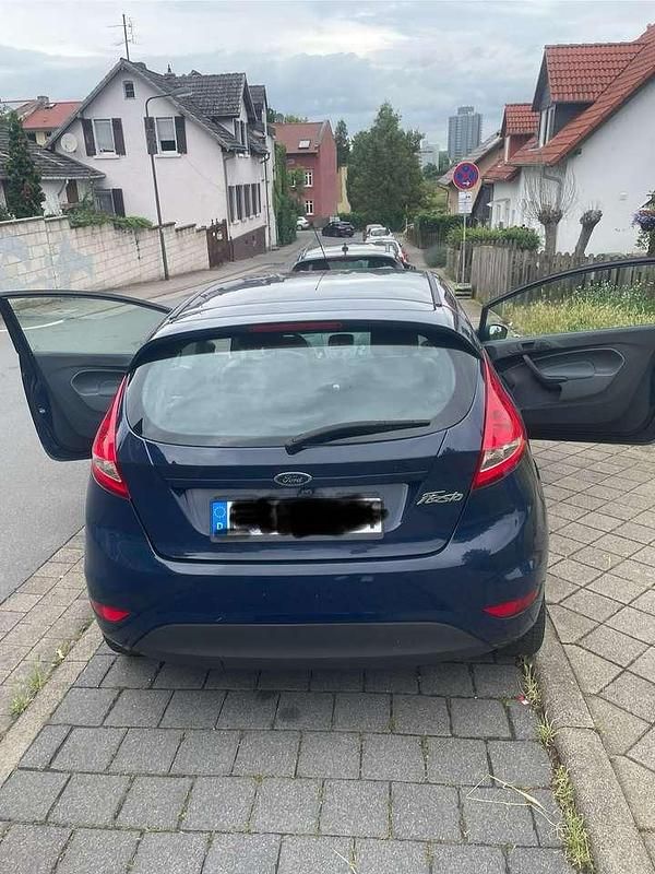 Gebraucht Ford Fiesta 60 PS (44 kW) 2009 Kleinwagen