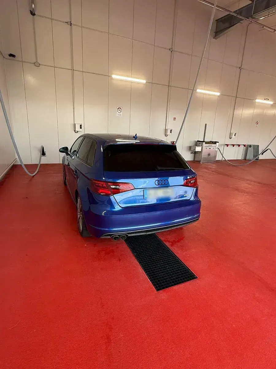 Gebraucht Audi A3 S-Line 184 PS (135 kW) 2016 Blau Limousine