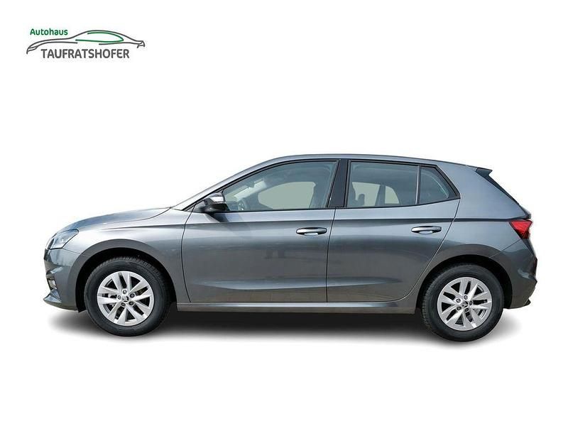 Neu Skoda Fabia 116 PS (85 kW) 2025 Grau Limousine