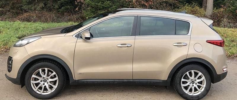 Silber Gebraucht 2016 Kia Sportage Platinum SUV | 11.300 € (Guter Preis) - Bild 1/4