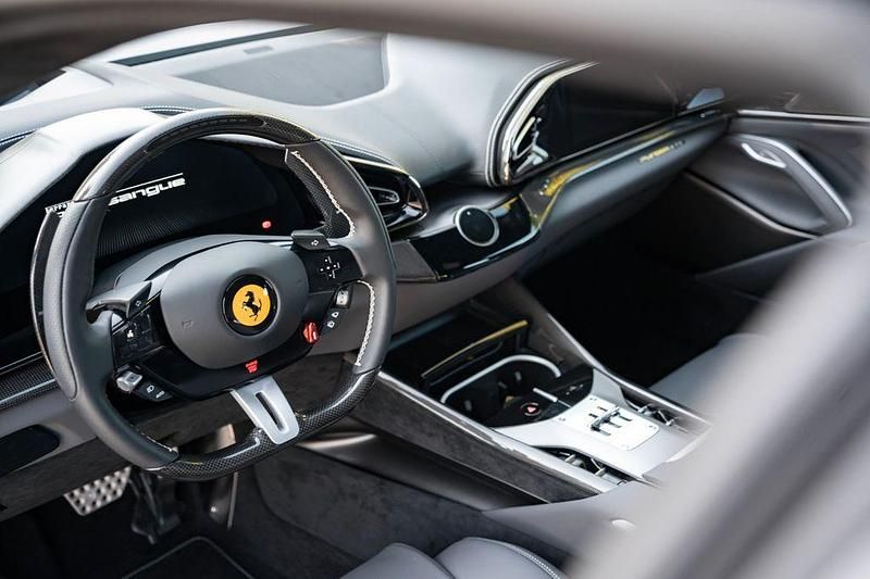 Gebraucht Ferrari Purosangue 719 PS (528 kW) 2025 Silber SUV