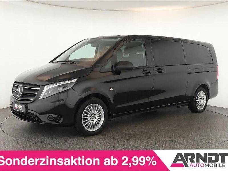 Gebraucht Mercedes Vito 237 PS (174 kW) 2023 Obsidianschwarz metallic Van