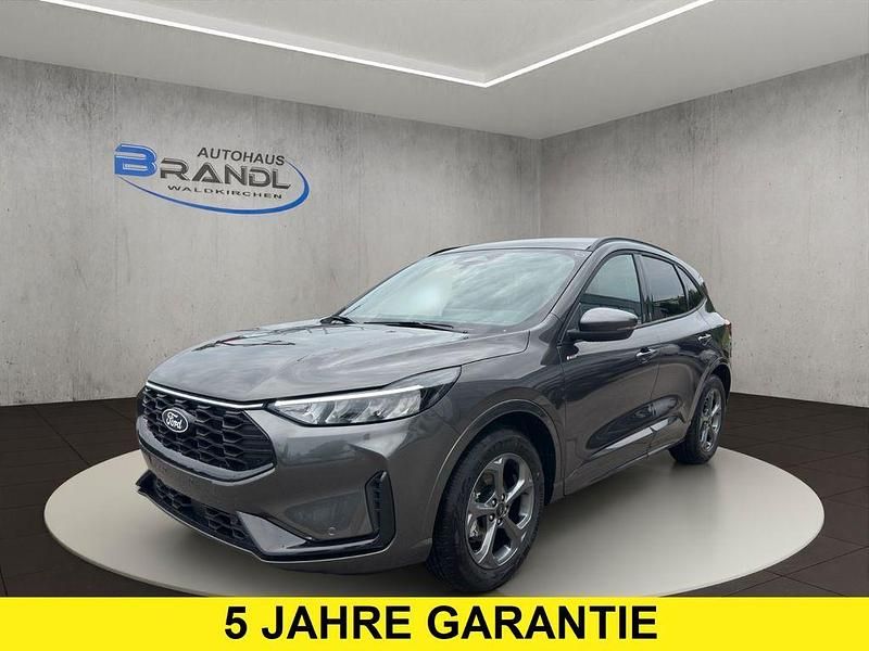 Neu Ford Kuga ST-Line 242 PS (177 kW) 2025 Grau SUV