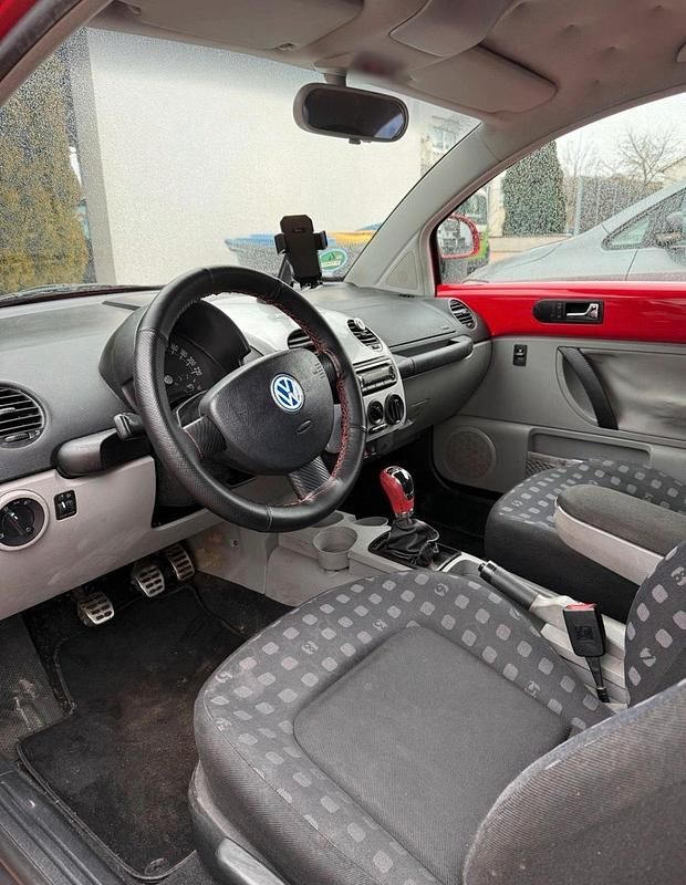 Gebraucht VW New Beetle 116 PS (85 kW) 2000 Rot Kleinwagen