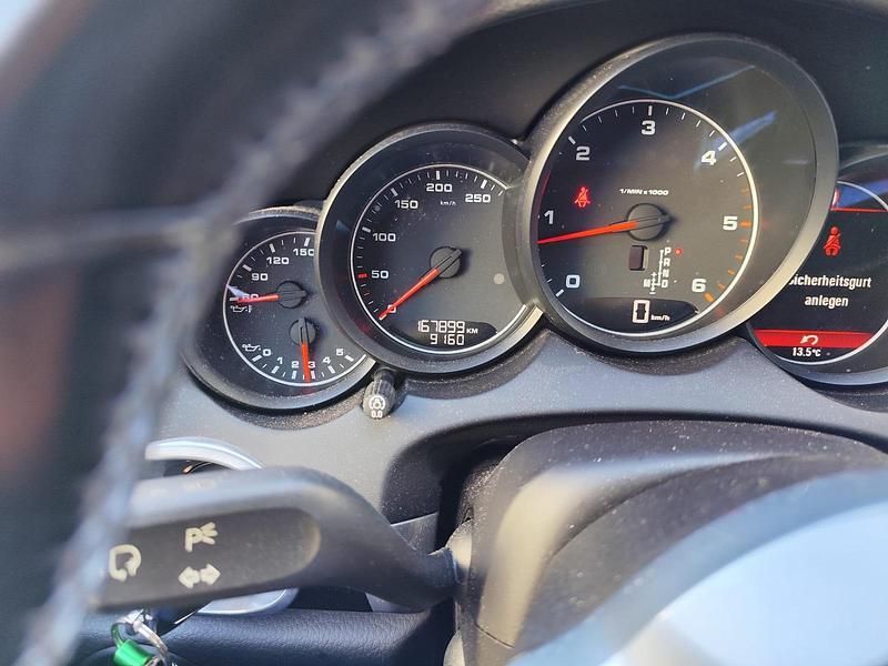 Gebraucht Porsche Cayenne Edition 264 PS (194 kW) 2016 Schwarz SUV