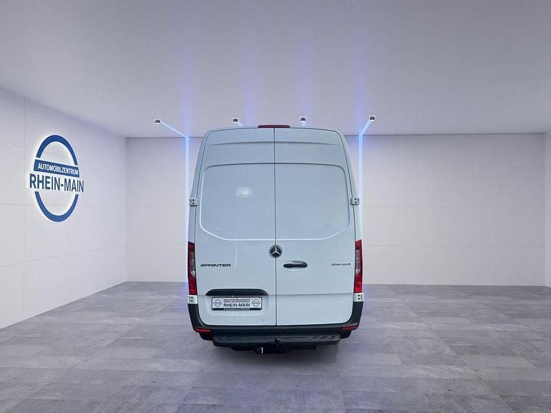 Gebraucht Mercedes Sprinter 143 PS (105 kW) 2018 Arktikweiss Van
