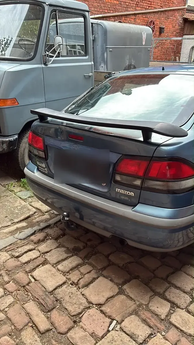 Gebraucht Mazda 626 115 PS (84 kW) 1998 Blau Limousine