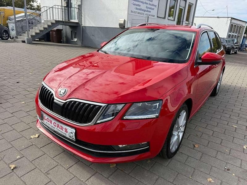 Cervena corrida/corrida rot Gebraucht 2017 Skoda Octavia Style Kombi | 16.490 € (Teuer) - Bild 1/4