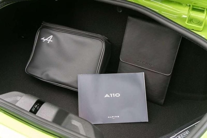 Neu Alpine A110 300 PS (220 kW) 2025 Vert tileul atelierfarbe1o 110 Coupé