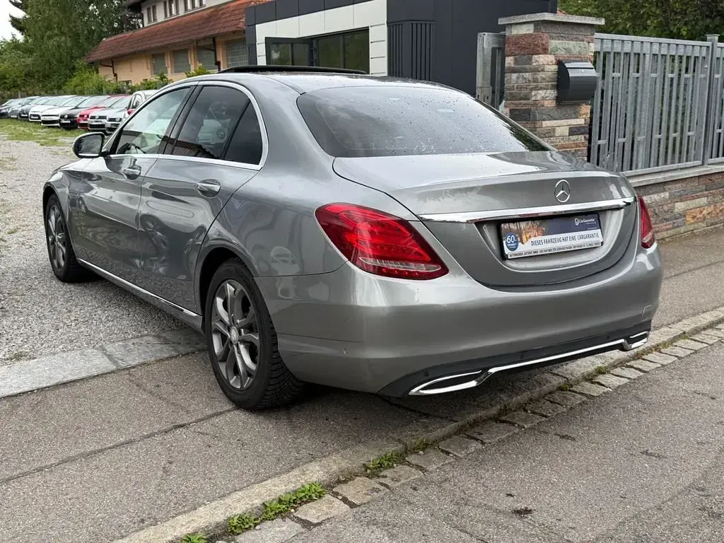 Gebraucht Mercedes C200 136 PS (100 kW) 2016 Silber Limousine