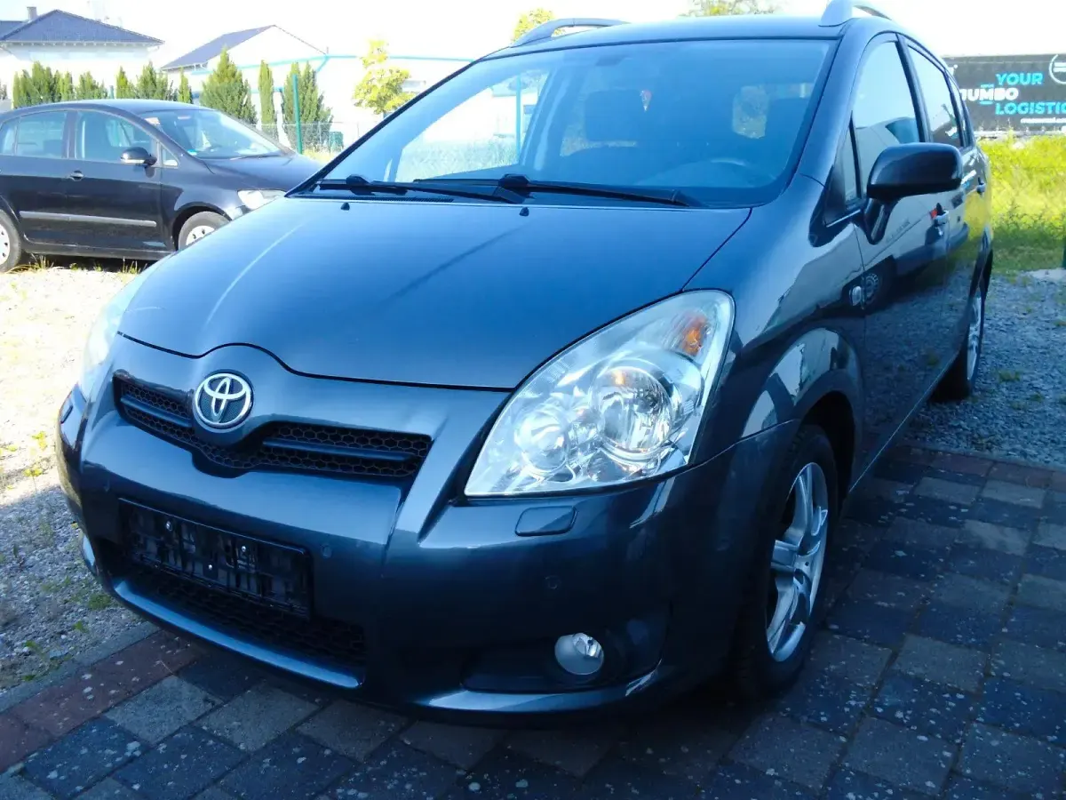 Gebraucht Toyota Corolla Verso Sol 129 PS (94 kW) 2009 Grau Van / Kleinbus