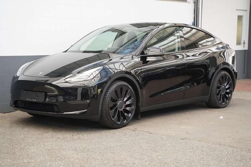 Gebraucht Tesla Model Y Performance 392 kW (534 PS) 2022 Schwarz SUV