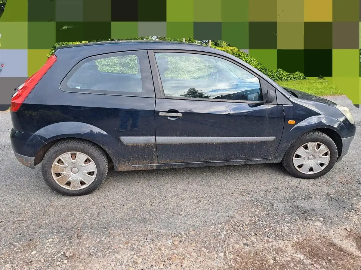 Gebraucht Ford Fiesta 60 PS (44 kW) 2006 Blau Kleinwagen