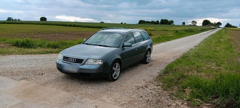 Grau Gebraucht 1998 Audi A6 Kombi | 1.850 € - Bild 1/4