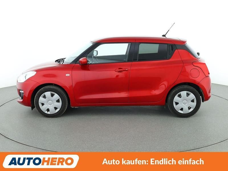 Gebraucht Suzuki Swift Comfort 111 PS (81 kW) 2017 Rot Kleinwagen