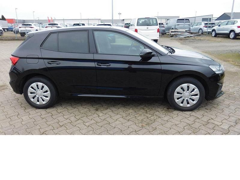 Gebraucht Skoda Fabia Active 95 PS (69 kW) 2021 Schwarz Kleinwagen