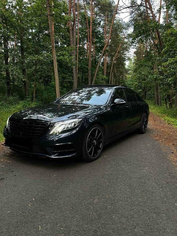 Grau Gebraucht 2014 Mercedes S350 Limousine | 27.999 € - Bild 1/4