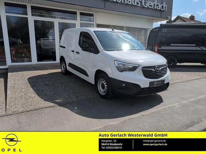 Gebraucht Opel Combo Basis 102 PS (75 kW) 2024 Weiss Van / Kleinbus