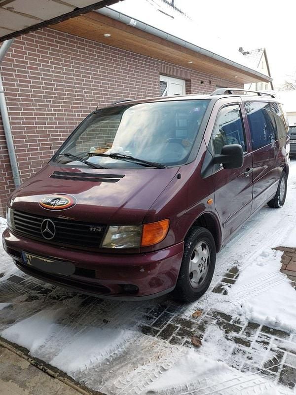 Rot Gebraucht 1998 Mercedes Vito Van | 4.000 € - Bild 1/4
