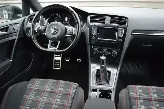 Gebraucht VW Golf VII GTI 230 PS (169 kW) 2015 Grau Limousine