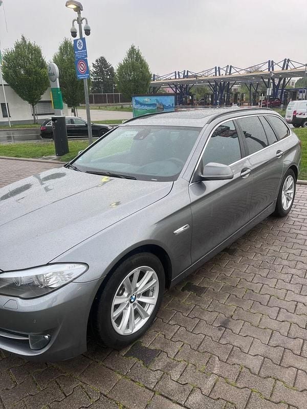 Second-hand BMW 520 185 CP (136 kW) 2012 Gri Break