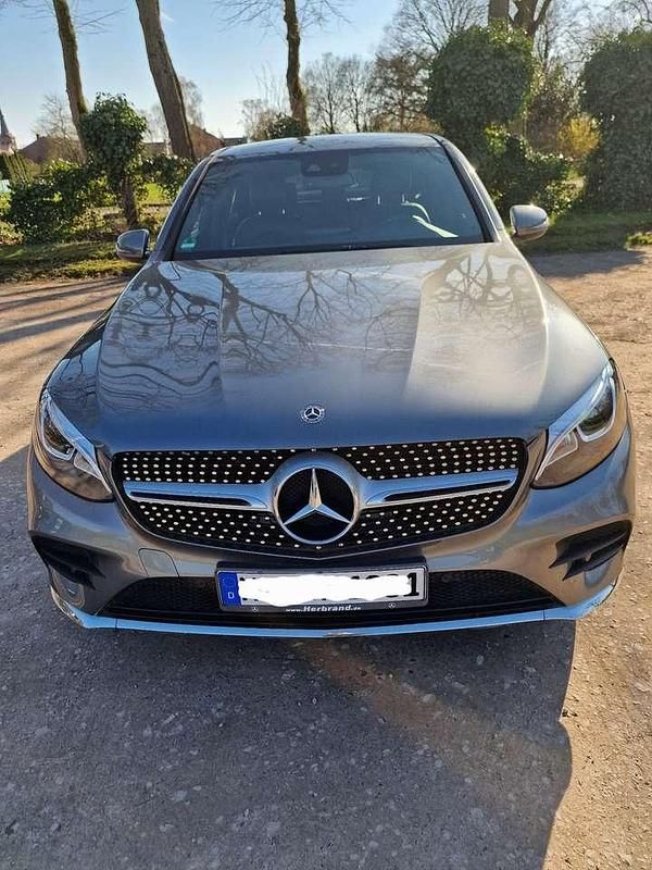 Gebraucht Mercedes GLC250 AMG line 211 PS (155 kW) 2018 Grau SUV