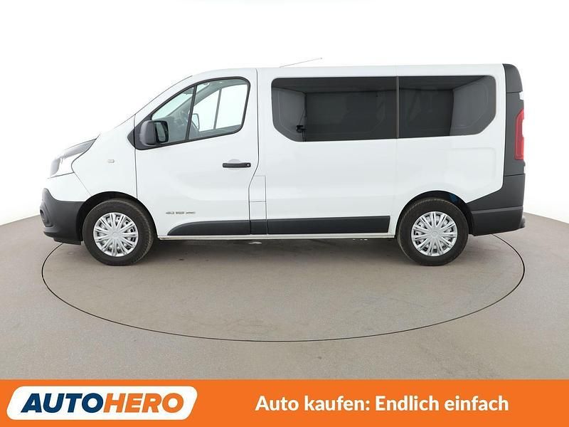 Gebraucht Renault Trafic Expression 145 PS (106 kW) 2017 Weiß Van / Kleinbus