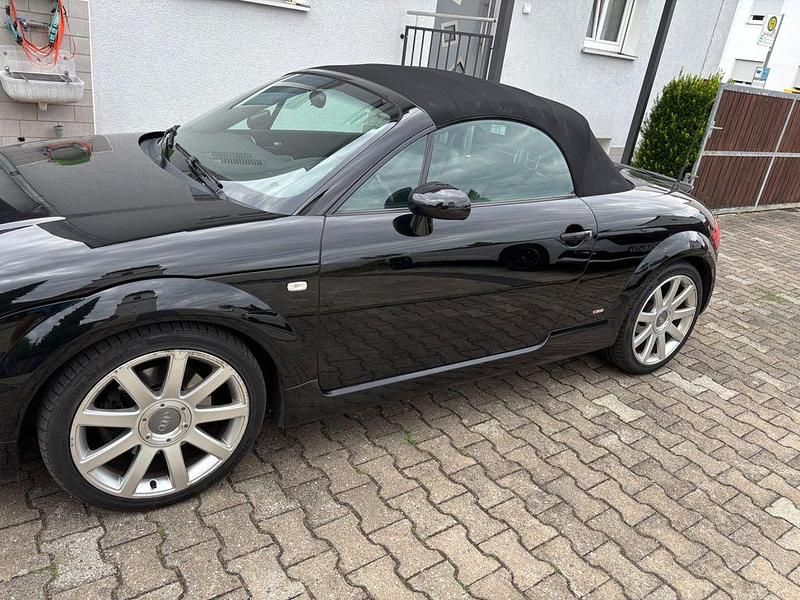 Schwarz Gebraucht 2003 Audi TT Roadster Sport Cabrio | 6.000 € (Guter Preis) - Bild 1/4