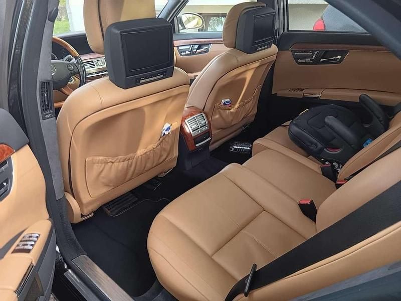 Gebraucht Mercedes S500 387 PS (284 kW) 2007 Schwarz Limousine