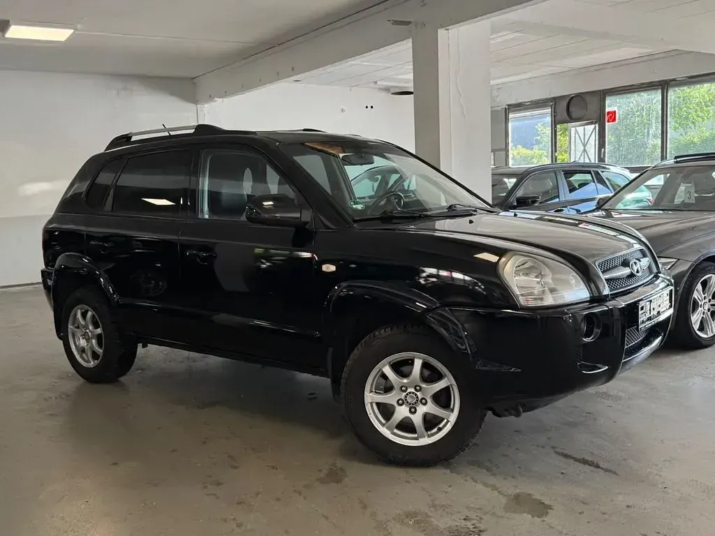 Gebraucht Hyundai Tucson GLS 141 PS (103 kW) 2007 Schwarz SUV