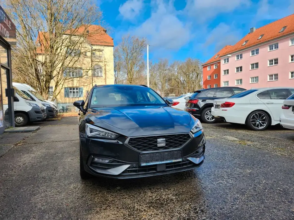 Gebraucht Seat Leon FR 150 PS (110 kW) 2021 Schwarz Limousine
