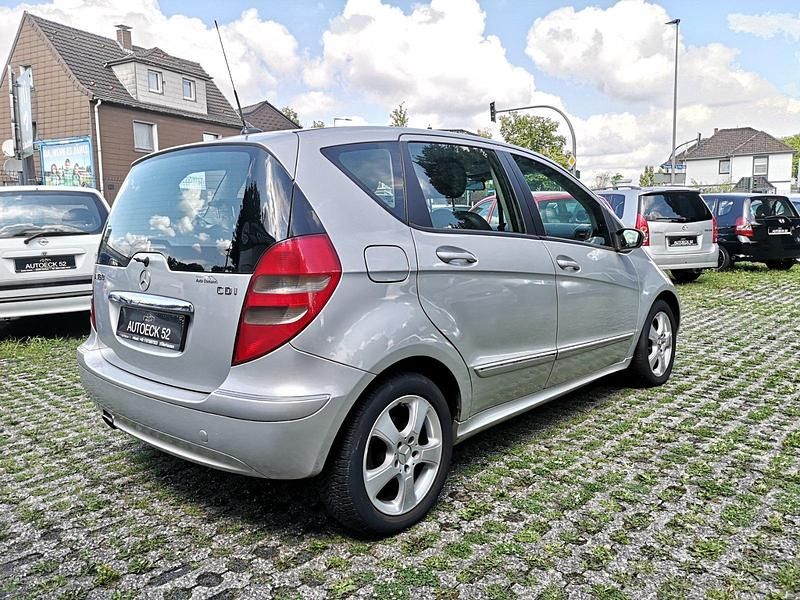 Gebraucht Mercedes A160 82 PS (60 kW) 2007 Polarsilber  metalliclack Limousine