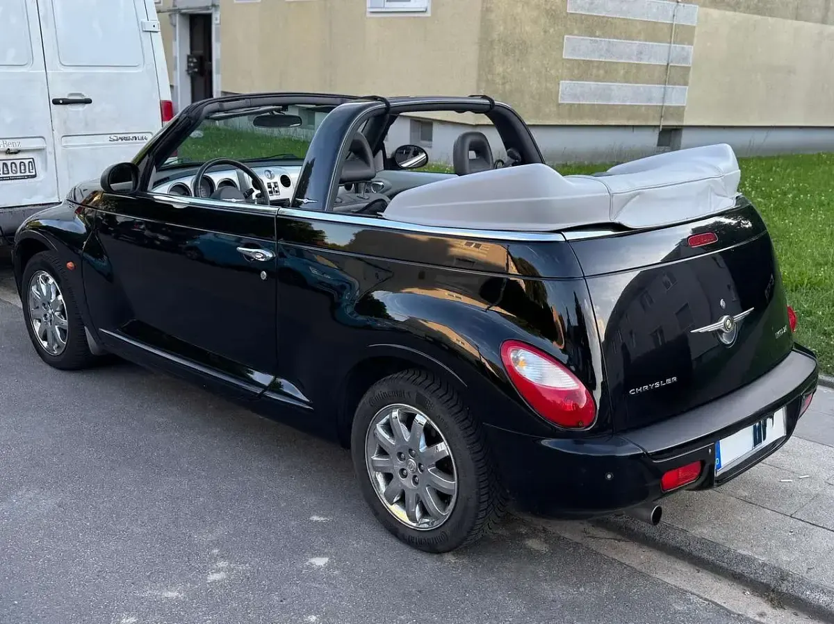 Gebraucht Chrysler PT Cruiser Limited 143 PS (105 kW) 2006 Schwarz Cabrio