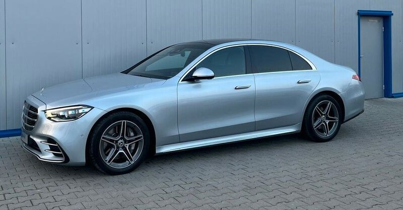 Silber Gebraucht 2021 Mercedes S350 AMG line Limousine | 79.999 € - Bild 1/4