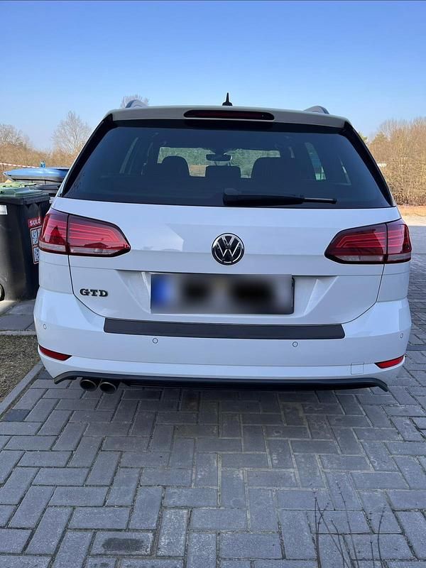 Gebraucht VW Golf VII GTD 184 PS (135 kW) 2018 Weiß Kombi