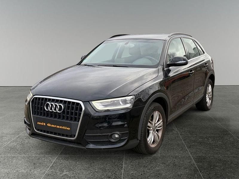 Schwarz Gebraucht 2012 Audi Q3 Comfort SUV | 9.250 € (Superpreis) - Bild 1/4