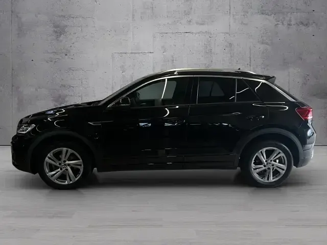 Gebraucht VW T-Roc R-line 150 PS (110 kW) 2025 Schwarz SUV