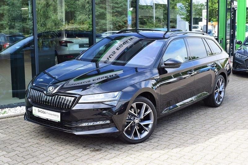 Schwarz Gebraucht 2021 Skoda Superb SportLine Kombi | 24.780 € (Fairer Preis) - Bild 1/4