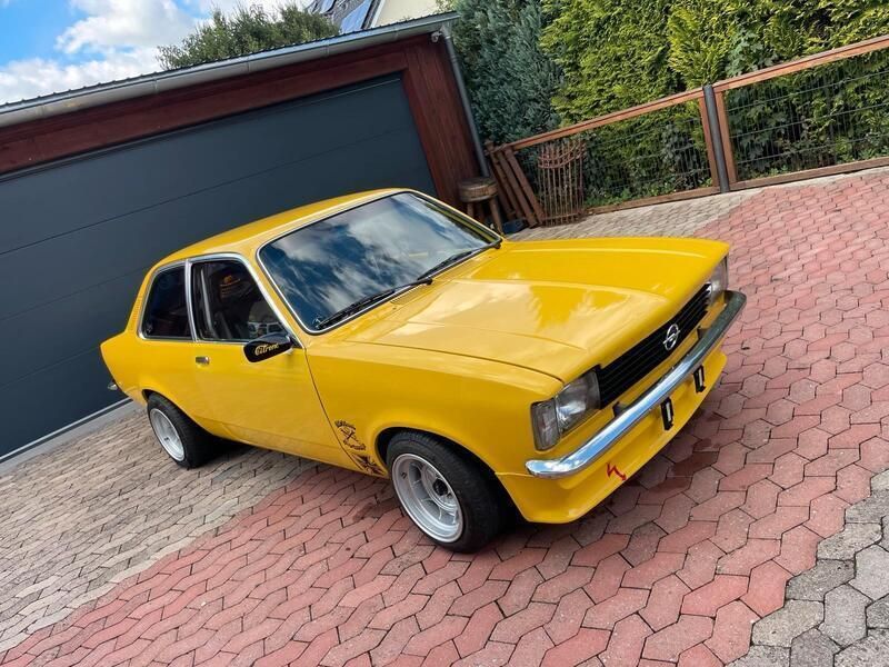 Gelb Gebraucht 1979 Opel Kadett Kombi | 15.500 € - Bild 1/4