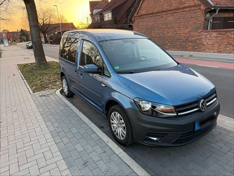 Gebraucht VW Caddy Trendline 125 PS (91 kW) 2016 Blau Van / Kleinbus