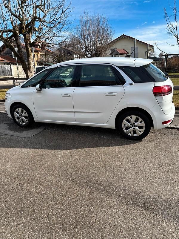 Gebraucht Citroën C4 SpaceTourer 131 PS (96 kW) 2018 Weiß Van / Kleinbus