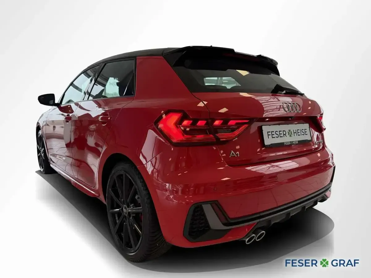 Gebraucht Audi A1 Sportback S-Line 207 PS (152 kW) 2023 Misanorot perleffekt / mythosschwarz metallic Kleinwagen