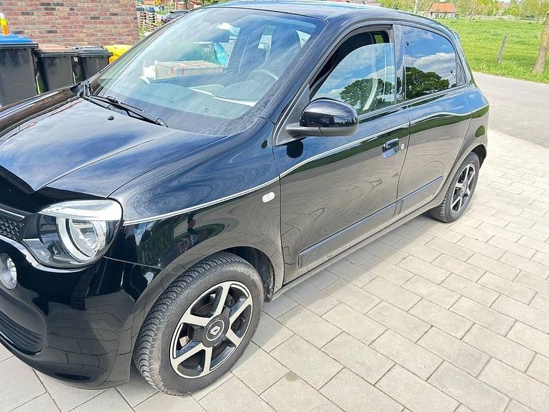 Gebraucht Renault Twingo LIMITED 69 PS (50 kW) 2017 Schwarz Kleinwagen