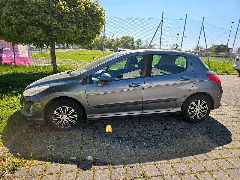 Gebraucht Peugeot 308 98 PS (72 kW) 2009 Grau Kleinwagen